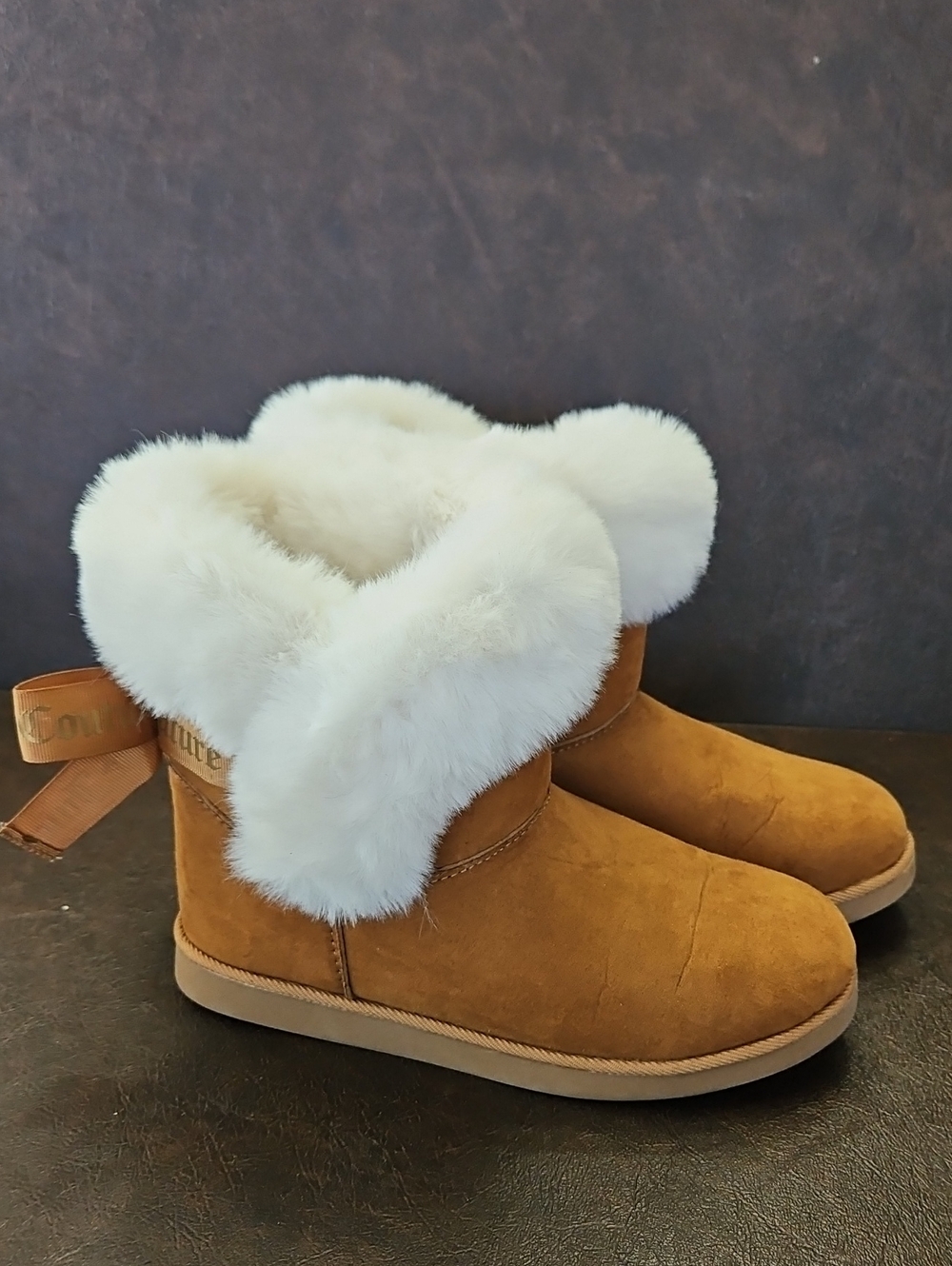Juicy Couture King Chestnut Suede Ankle Boots with White Faux-Fur Cuff Size 7